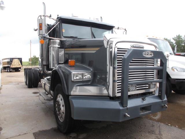 Image #1 (2007 FREIGHTLINER FLD 120 T/A CAB & CHASSIS TRUCK)